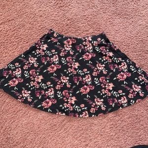 Flowered skirt